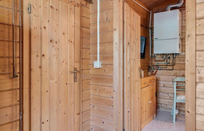 Charming Holiday Home With Private Garden - Photo 6