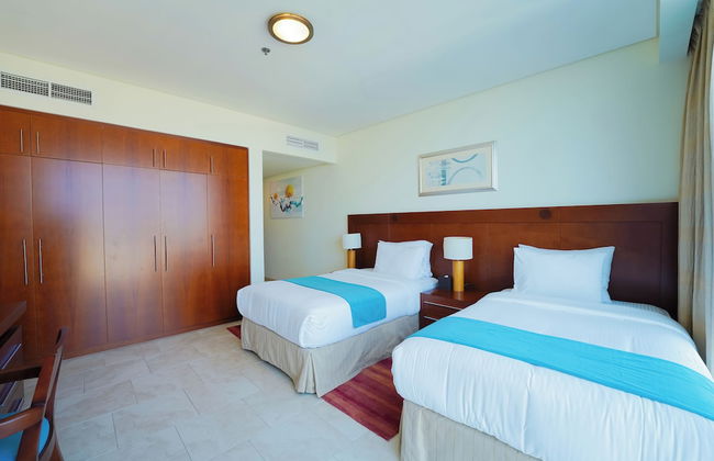 Blue Beach Tower - Photo 29