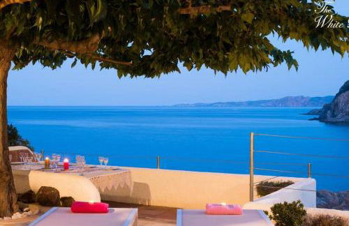 White Rock Villa With Breathtaking Views and Pool - Foto 3