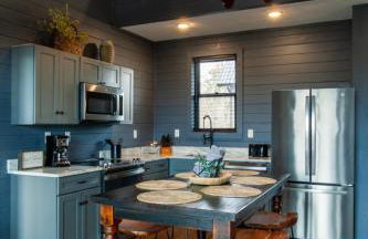 Chalet Amelia Lake View HotTub Fireplace Arcade - Foto 13