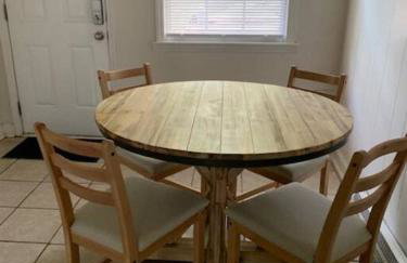 Suite 6, Sleep 3, Walk to Attractions in Uptown - Foto 6