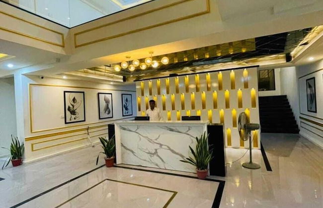 Prime Castle Luxury Hotel Sargodha - Photo 1