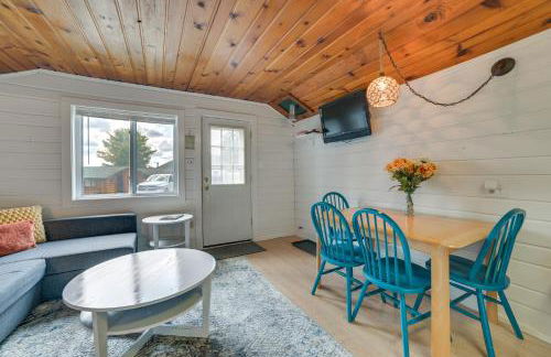 Tiny House Cottage 5 with Crooked Lake Access! - Foto 7