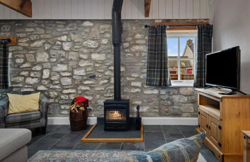 Beudy Howel - beautiful barn conversion with fire pit, close to beaches - Photo 4