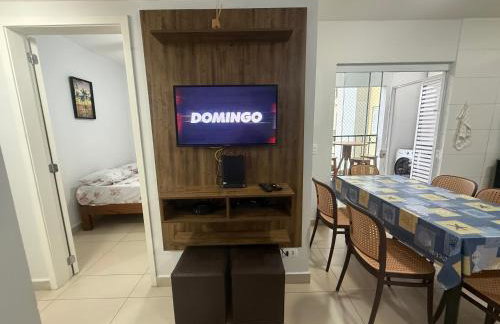 Lindo Ap - CENTRO- piscina, churrasqueira gourmet, maquina lava e seca e wifi roupas cama - Foto 74