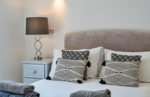 Finest Retreats - Brunels Reach - Photo 14