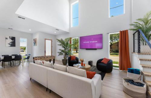 Luxury Getaway Near AT&T Stadium - 4BR Entire House-Hot Tub & Arcade - Foto 43