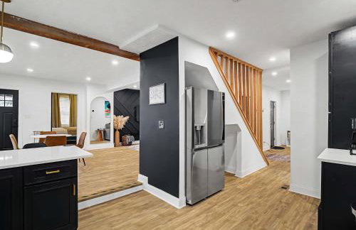 Spacious 3BR PetFriendly Retreat Near DT Cleveland - Foto 19