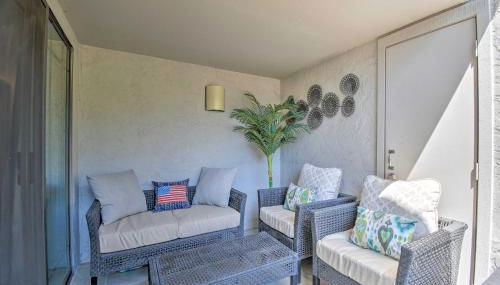 Sleek Phoenix Condo Walk to Biltmore Fashion Park - Foto 2