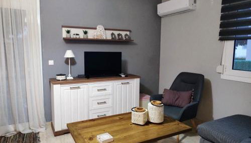 Kerasies Home - Photo 4