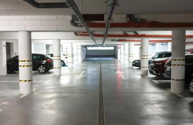 Private Apartment, Aircondition, HD TV pl & de, WiFi, Garage, fully equipped, near beach - Foto 44