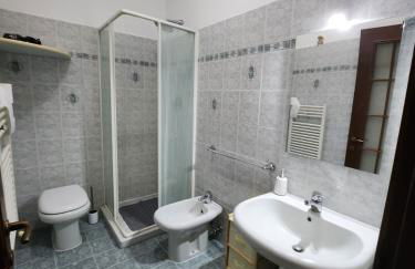 City Life Apartment - Photo 7