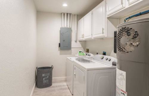 Entire Home with Air Hockey and Firepit - Photo 40