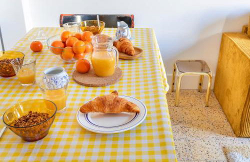 Petit jaune, T2 centre ville Marseille avec balcon - Foto 16