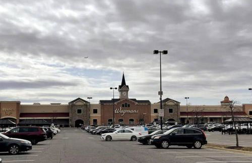 Luxury Living at Woodmore - Foto 54