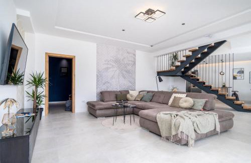 Villa Top Hill, heated infinity pool, Jacuzzi, Sauna, 5 en-suite bedrooms, a Media room - Foto 28