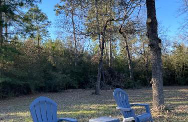 Country Getaway 4 Bedroom Resort in 10 Acre Lot - Foto 17