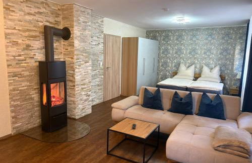 1-Zimmer-Apartment mit Pool und Kamin - Foto 1