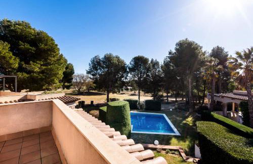 Villa Familiar c/Piscina + Wifi y Parking Gratis by Sunset Rentals (Bonmont) - Foto 32