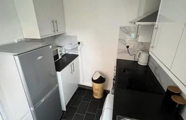 6 bed house - 12 minutes to City Centre - Foto 19