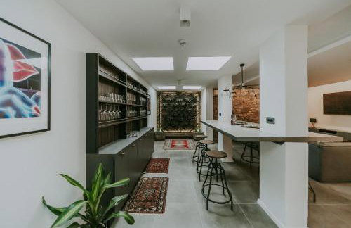 Exceptional 5 Star villa with breathtaking views, Sauna and fitness studio - Foto 37