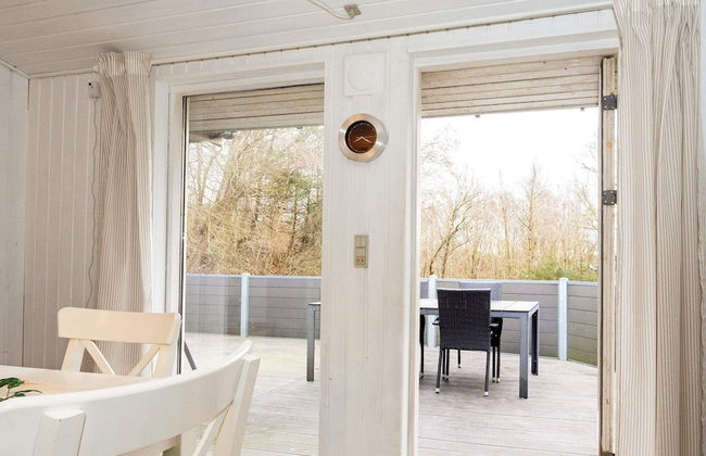 5 Person Holiday Home in Thyholm - Photo 21