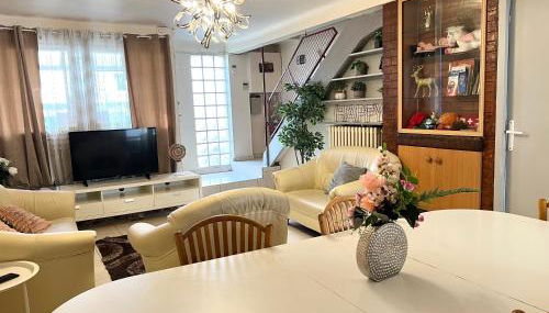 Cozy Station House & Direct Access to Paris - Foto 2