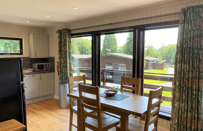 Birch Lodge 21 With Hot Tub, Newton Stewart - Photo 21