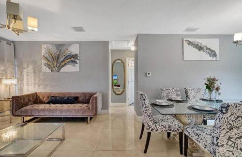 Luxury 3bd/2ba near Beach & Las Olas - Foto 20