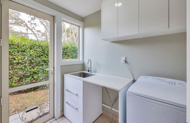 Castor Bay Home near Albany Sleeps 9 - Foto 39