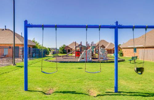 14 Mi to Dtwn OKC Edmond Gem with Fenced Yard! - Foto 29