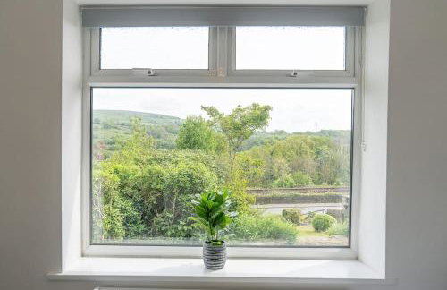 High Peak 5-Star Haven Gardens, Parking & WiFi - Foto 32