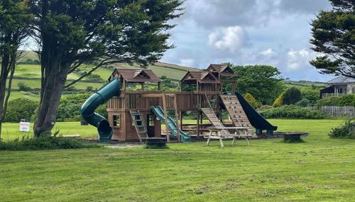 Chalet Lodge 3 by Interhome - Foto 5