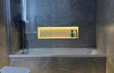 Alhambra House, Modern 2 Bed Flat - F2 - Foto 21