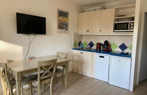 Domaine Valescure vue Piscine ou Pinede - Wifi - Foto 12