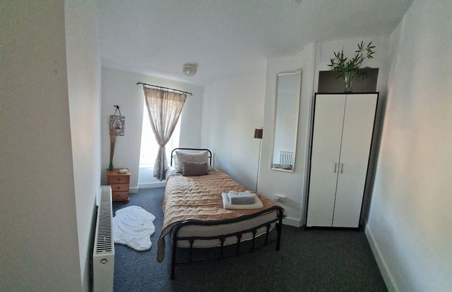 Charming Lincoln Cottage Family & Pet-friendly - Foto 7