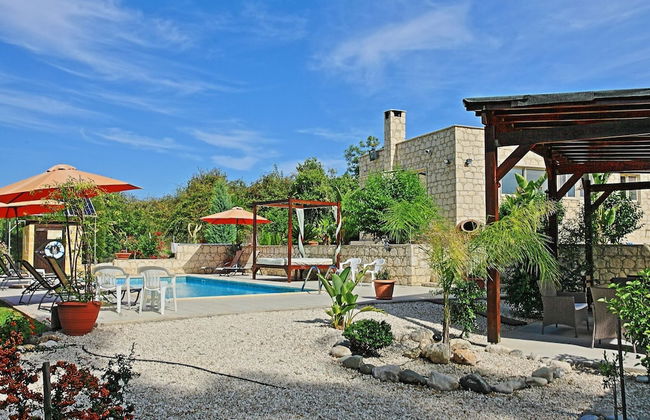 Villa Georgios Rafaela - Photo 9