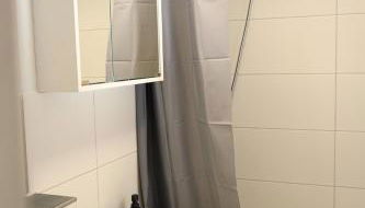 Robins - spacious for 5 - balcony - kitchen - WiFi - Foto 3