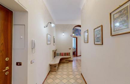 Wonderful downtown apartment-HD NETFLIX, KING-SIZE BED, two minutes' walk from metro - Foto 33