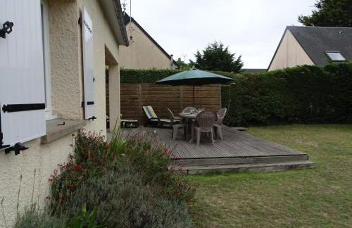 Holiday Home in Portbail Near Sandy Beach - Foto 2