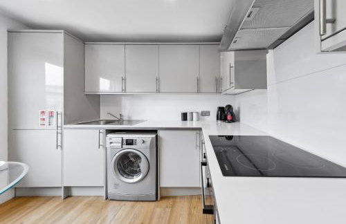 Central 1BR Gem short walk to Hyde park and Oxford Street - Foto 7