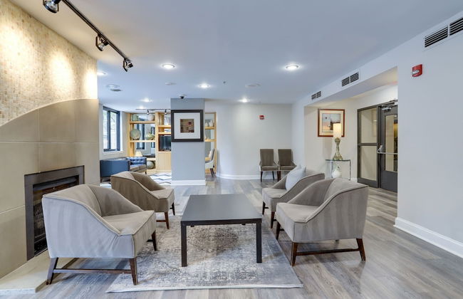 Gorgeous 2 Condo Ballston place w-GYM - Photo 9