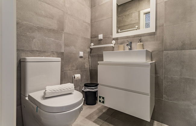 Duque Flat - AC & Balcony by LovelyStay - Foto 67