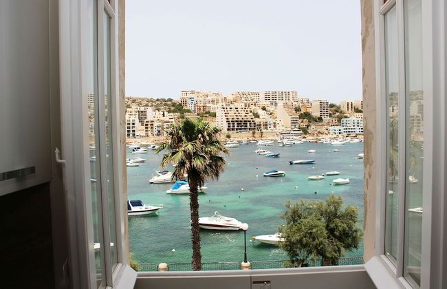 Getawaysmalta - Blue Harbour 2 Seafront 3-bedroom Apt With Large Back Terrace - Foto 1