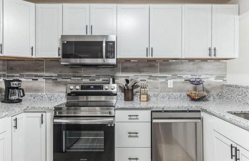 Charming Farmhouse Retreat in Madison AL - Photo 11