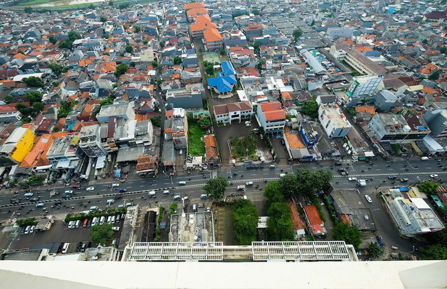 Comfy 1BR Apartment at Cosmo Terrace - Photo 37