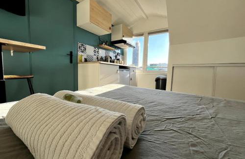 Beautiful Studio for 2 people, TV, Wifi - Photo 24