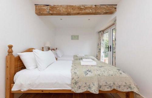 The Dairy - Spacious 3 bed barn in Sidlesham - Photo 12