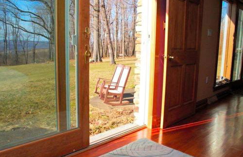 Romantic Mountain Vacation Rental with Breathtaking Views near Pittsburgh, Pennsylvania - Foto 15