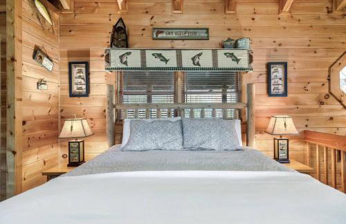 Spectacular MTNS Views with PRIVATE HOT TUB with Pool Table and Private Pond - Foto 18